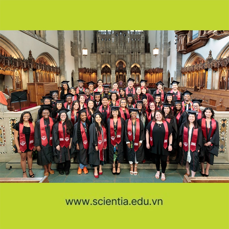 Sinh viên tốt nghiệp Đại học Chicago